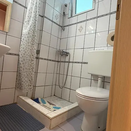 Maria Apartamento Vrasná